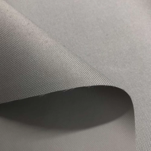 Nylon 600 40% Poliéster 60% PVC 1,50m Largura - Cinza claro